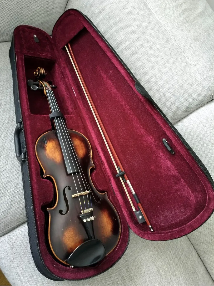 Violin, full size - Image 1