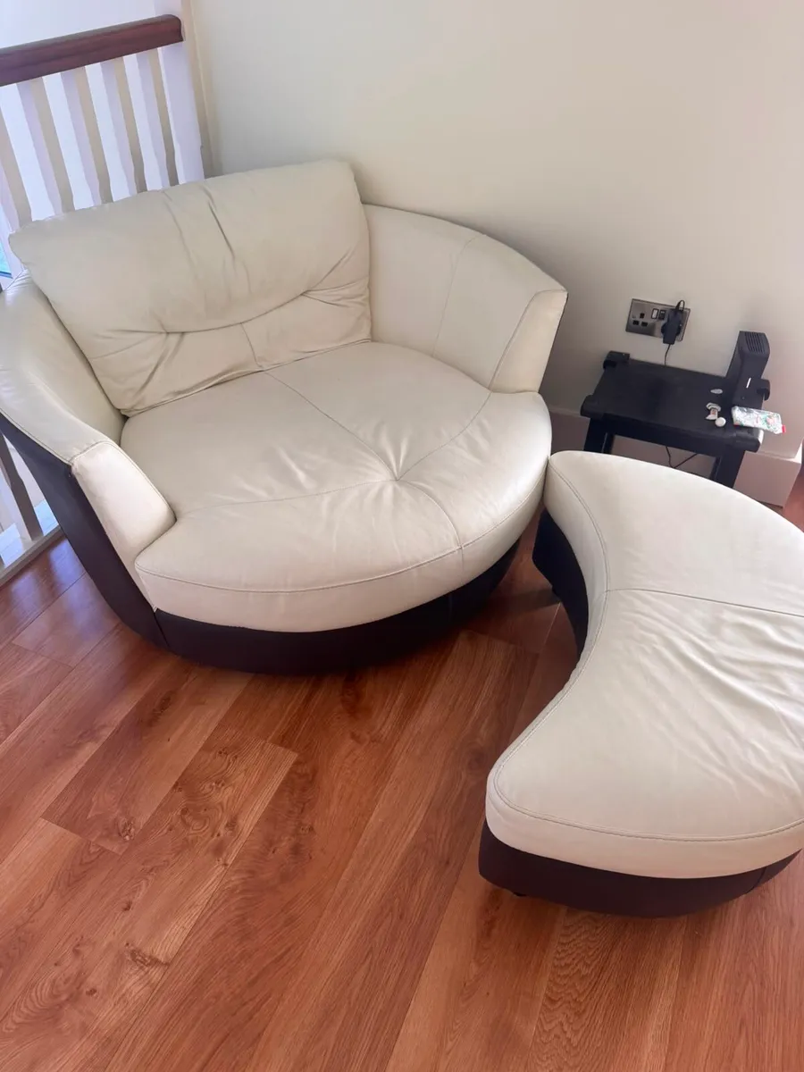 Large Round swivel sofa - Image 2