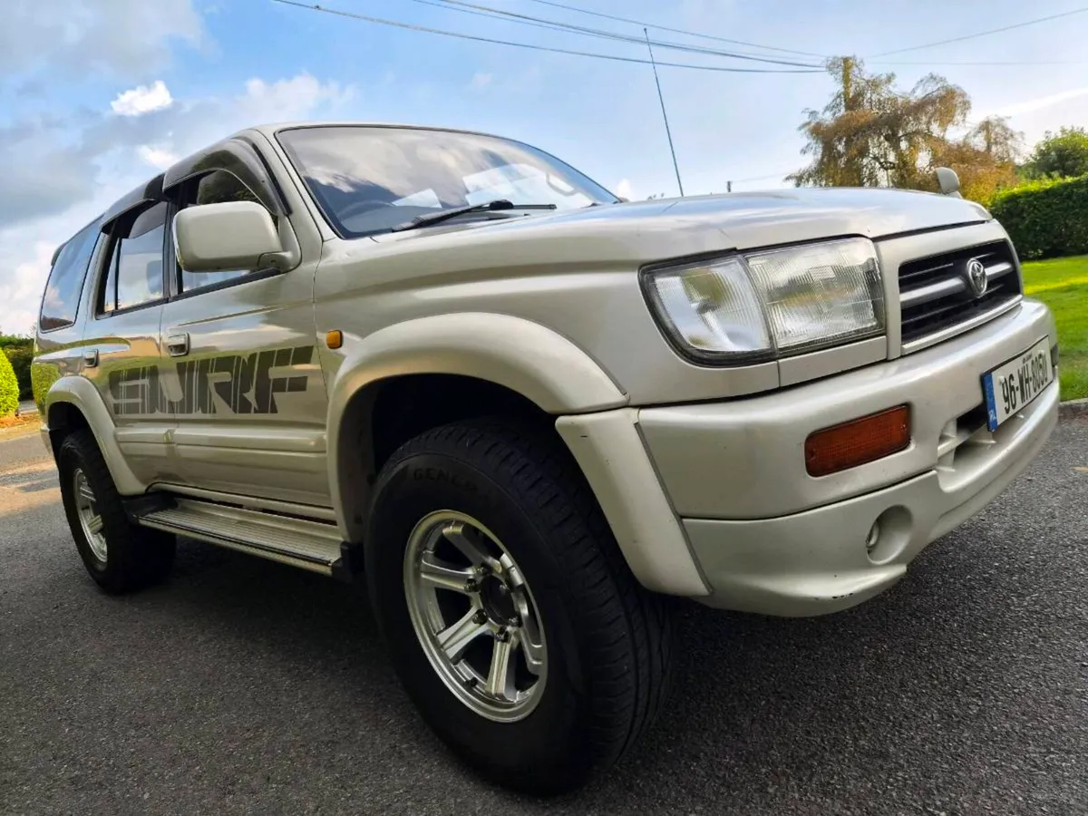 Toyota Hilux Surf 3.0 €56 tax - Image 2