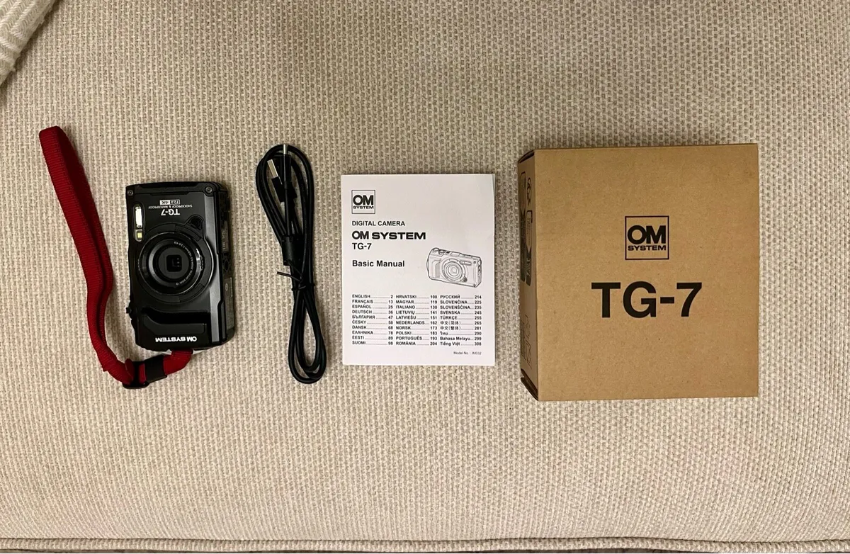 Olympus OM System Tough TG-7 Black compact camera - Image 2