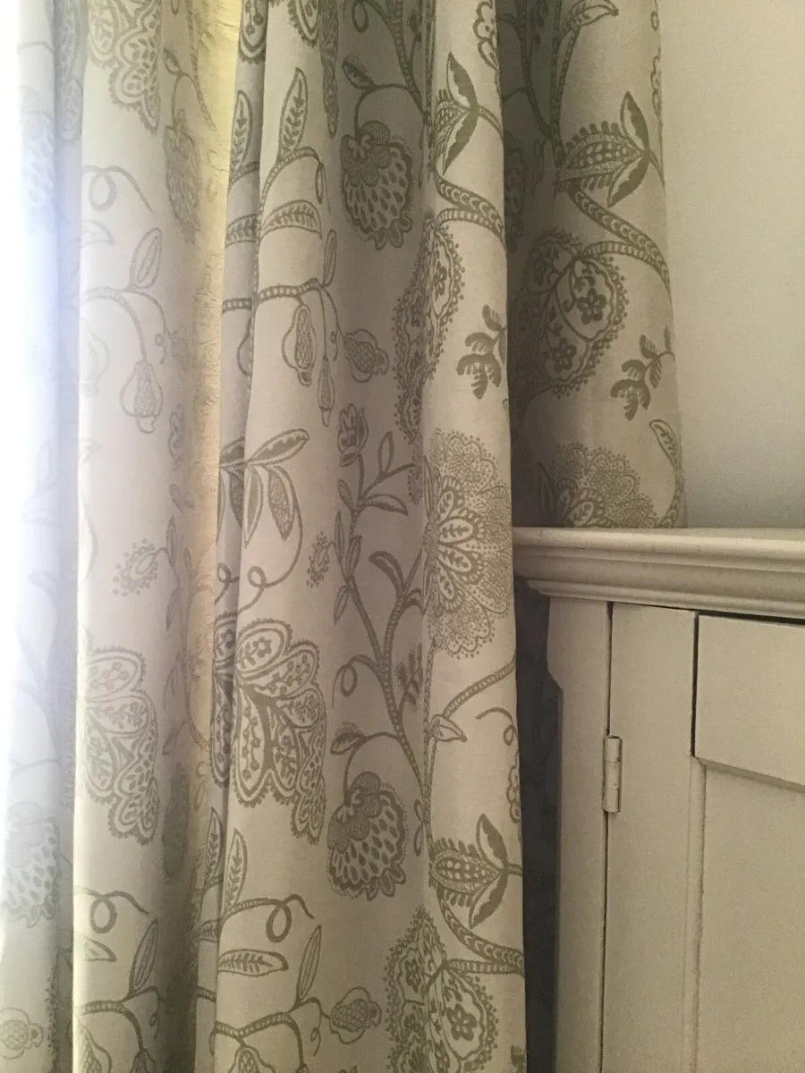livingroom Curtains - Image 2