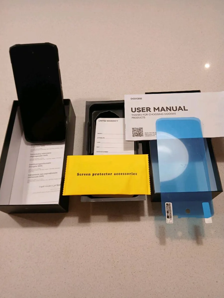 Mobile phone - Image 1