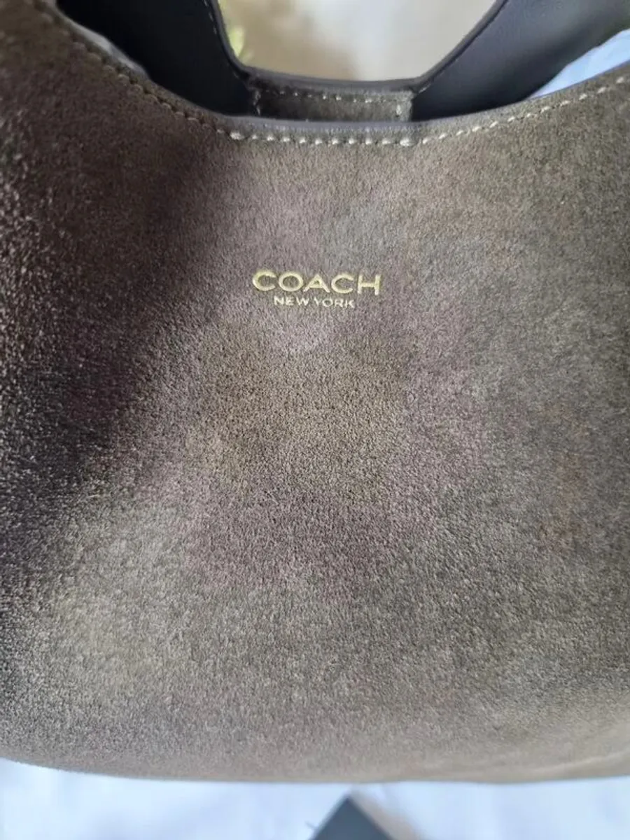 Coach Brooklyn 34 - Image 1