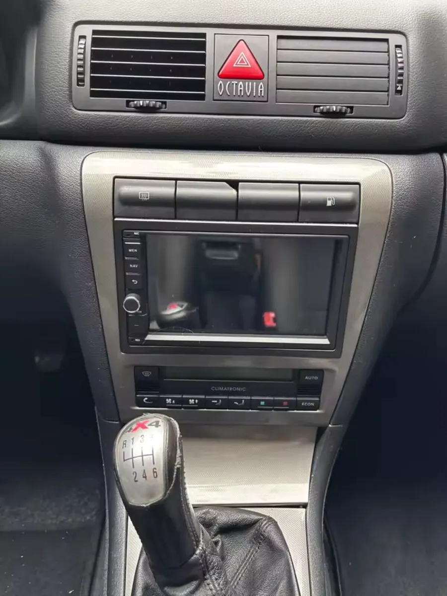 2 DIN 7" Android radio for Cars Campers Vans - Image 1