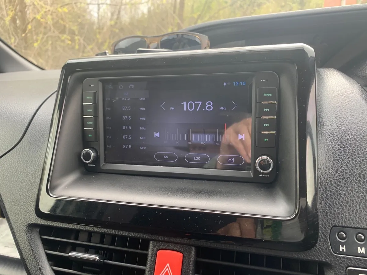 7" Toyota Android Radio WiFi BT SatNav - Image 1