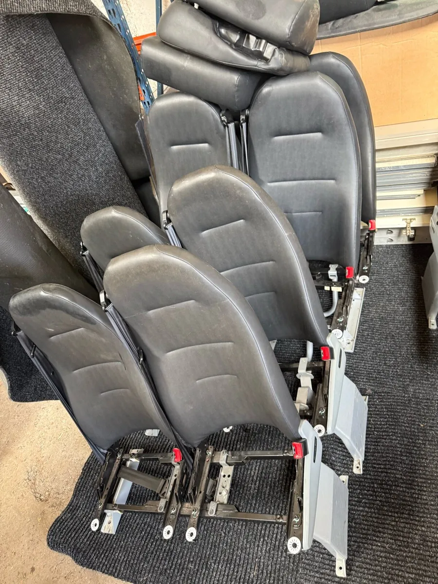 Leather Mercedes seats - Image 2