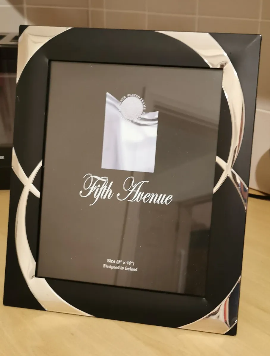 Black & Silver Photo Frames - Image 2