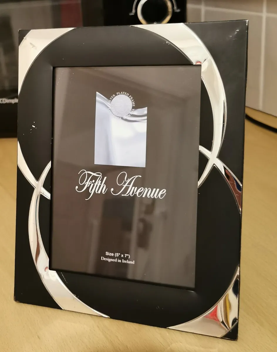 Black & Silver Photo Frames - Image 3