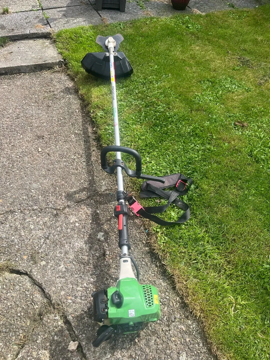 Petrol strimmers/brush cutter - Image 3