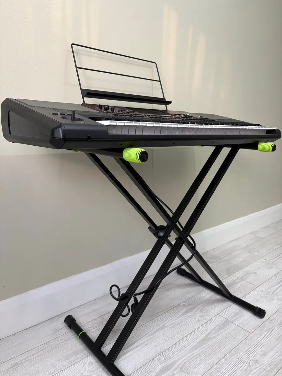 KORG Pa700 Keyboard Arranger - Image 2