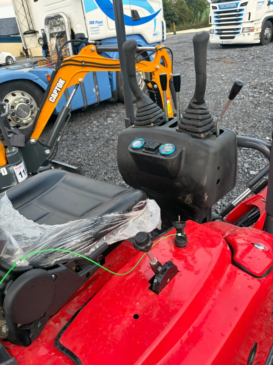 Unused ATX power 1.6t mini digger for sale - Image 4