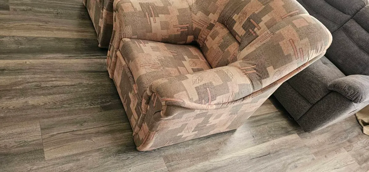 2 arm chairs - Image 3