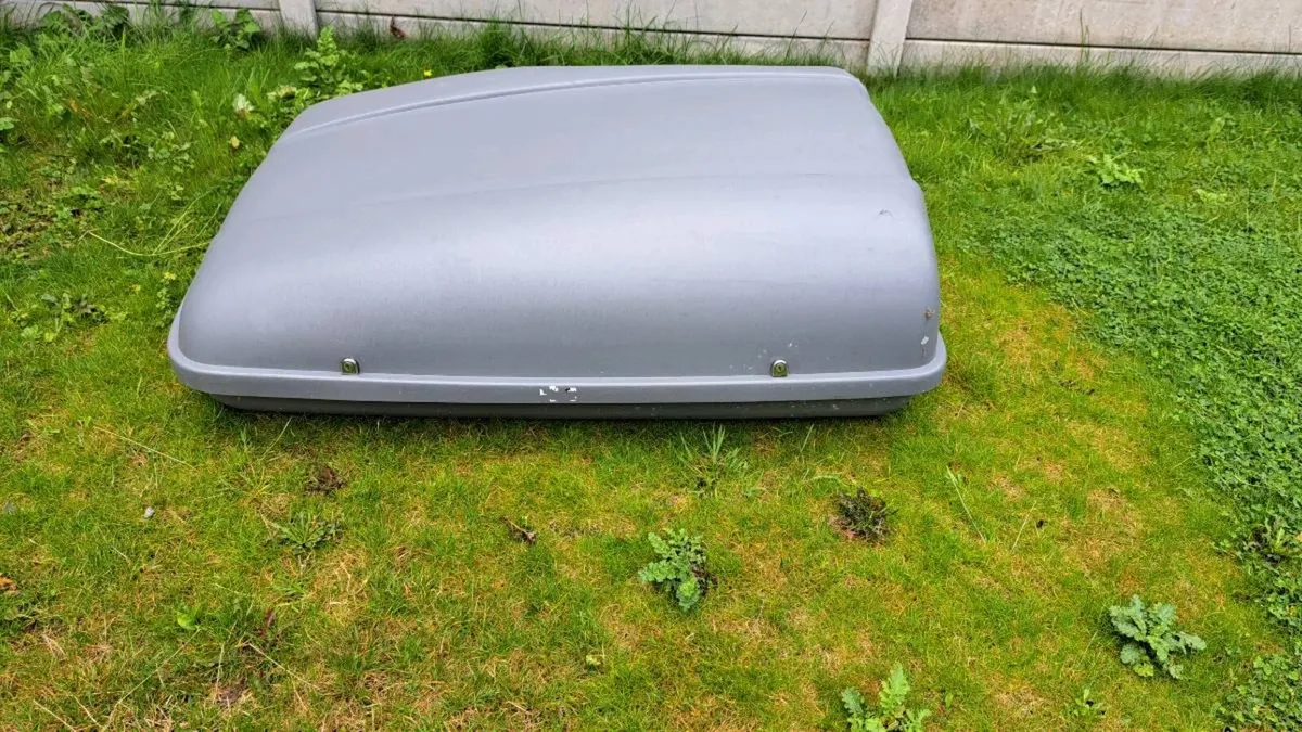 Karrite Roof Box - Image 1