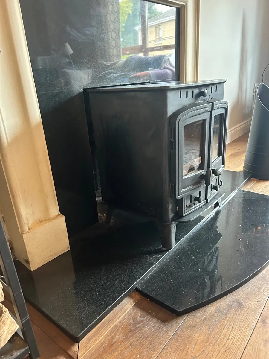 Stove - Image 1