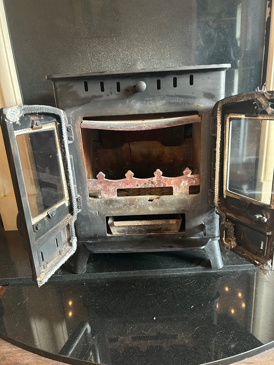 Stove - Image 3