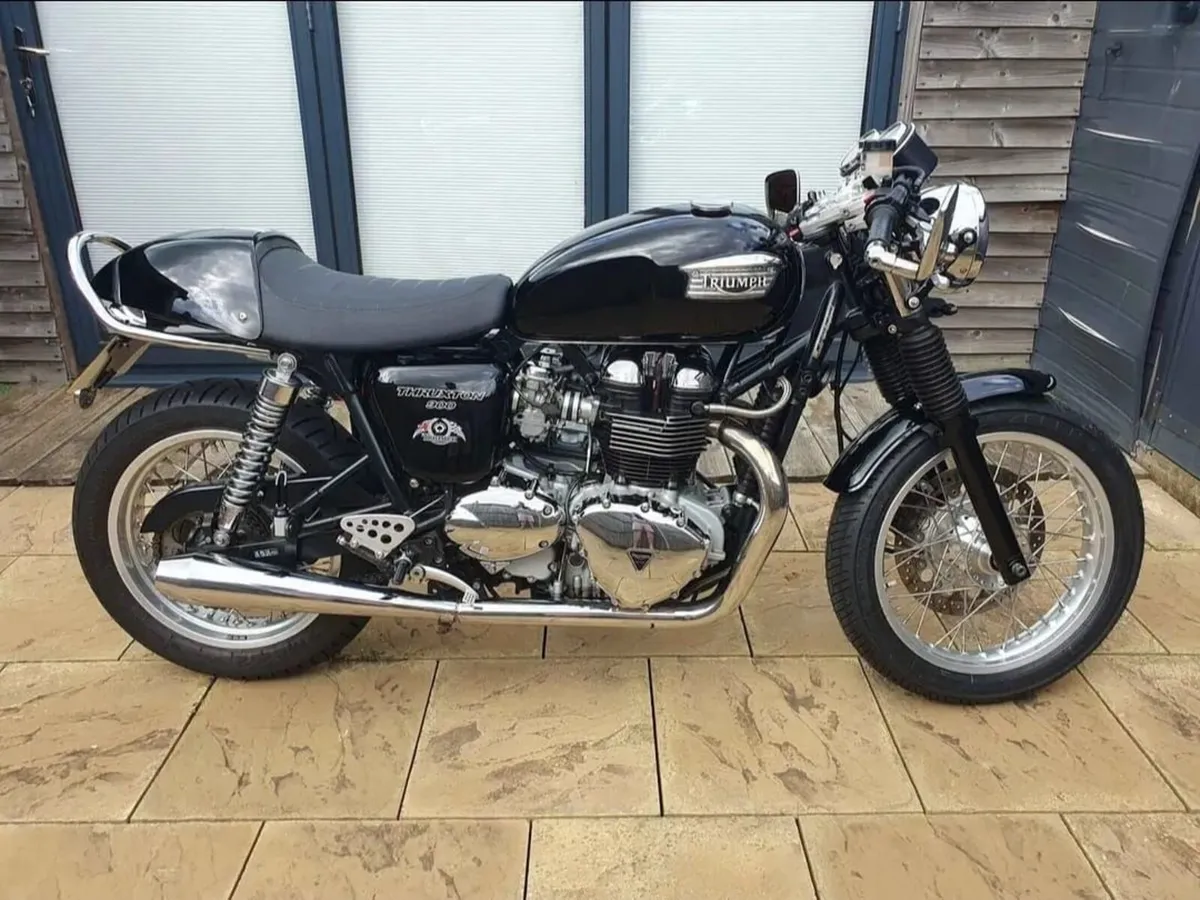 2005 Triumph Thruxton cafe racer - Image 4