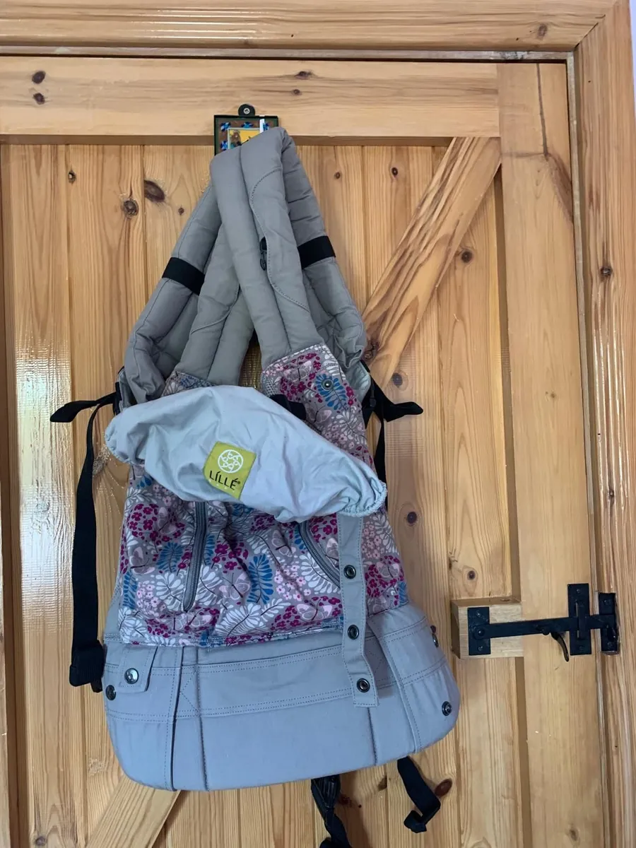 LÍLLÉ BABY all seasons baby carrIer/sling - Image 1