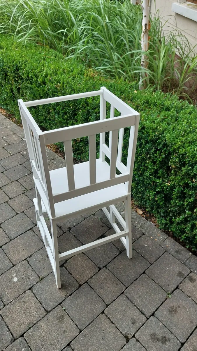 White Wooden Montessori Toddler Learning Tower / K - Image 4