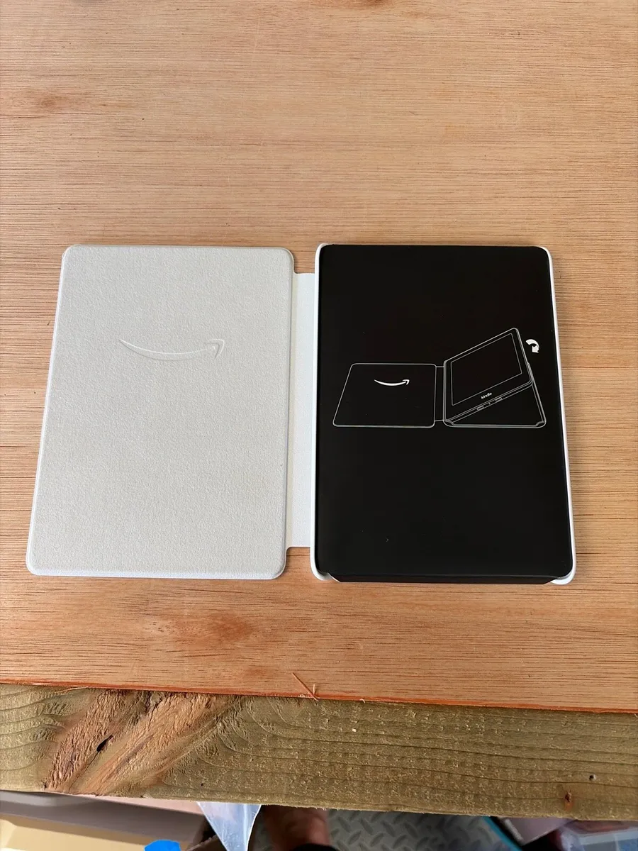 Kindle cover - Image 2