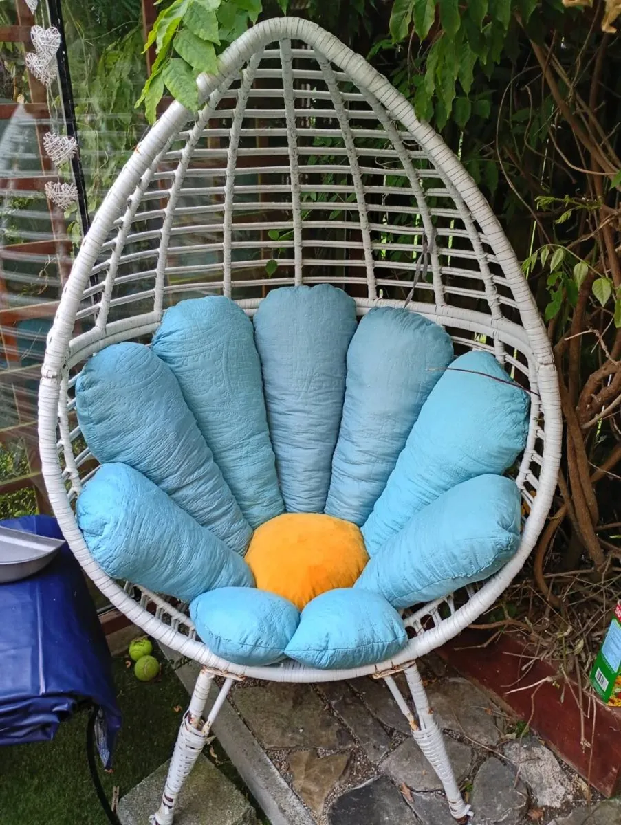 Egg chair mattress - Image 1