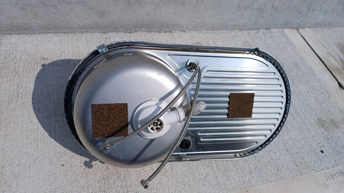 Stainless Steel Single Bowl Kitchen Sink - Image 3