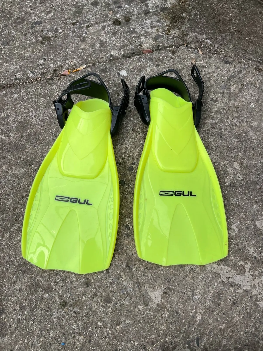 Kids swimming fins - Image 1