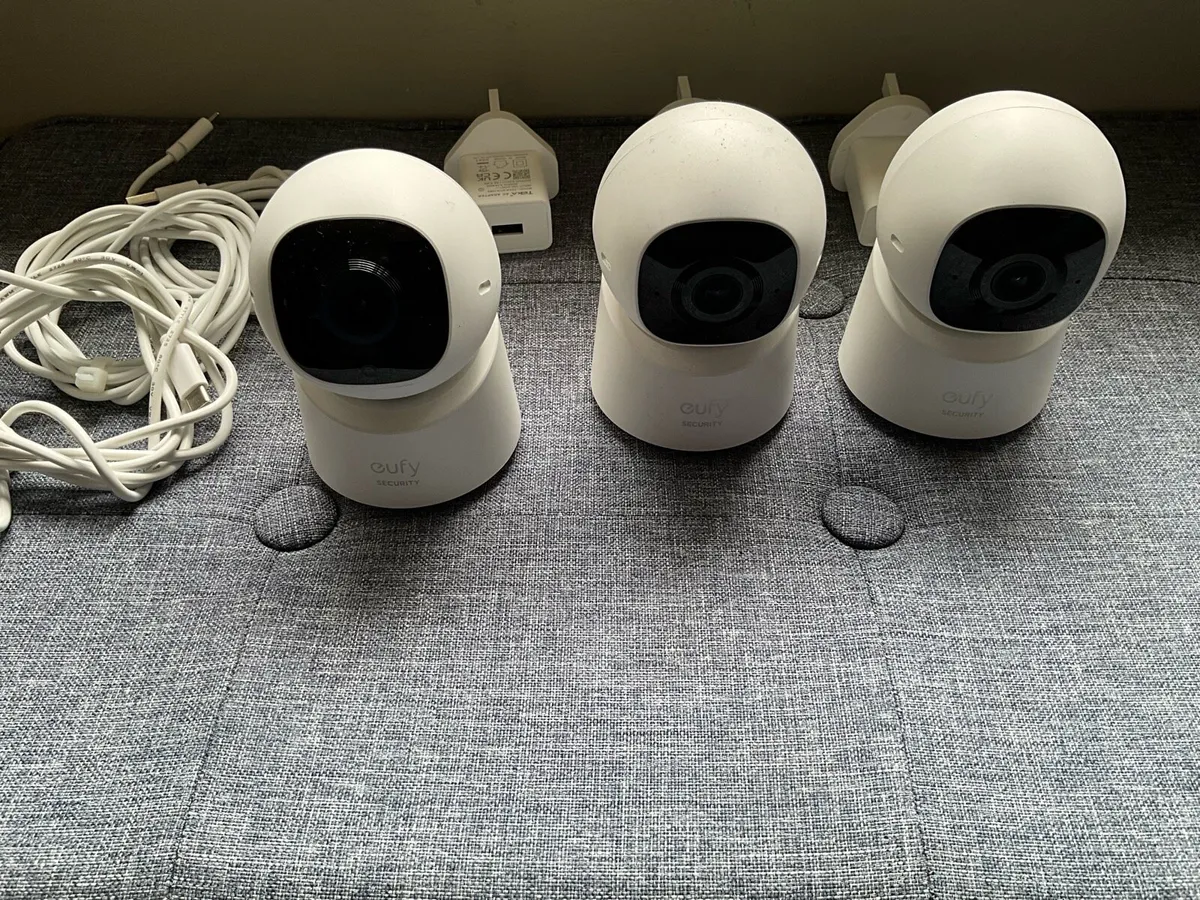 Eufy C220 Cameras - Image 1