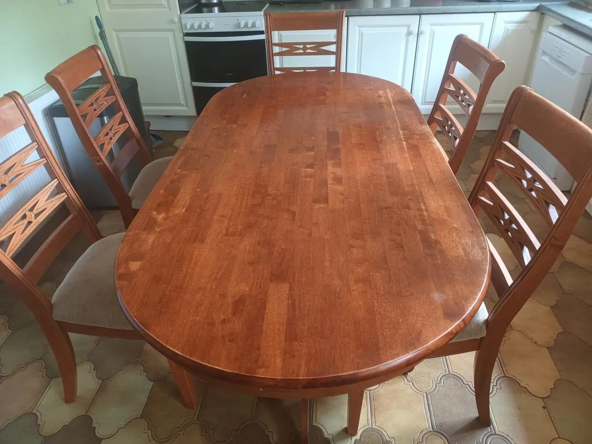 Table and 5 Chairs - Image 1