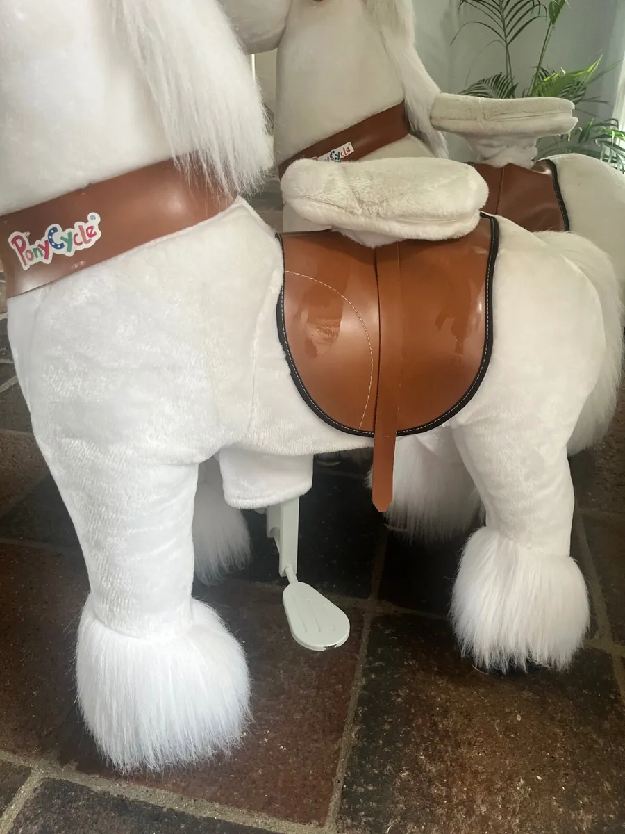 Ride on Peddle Ponies - Image 2