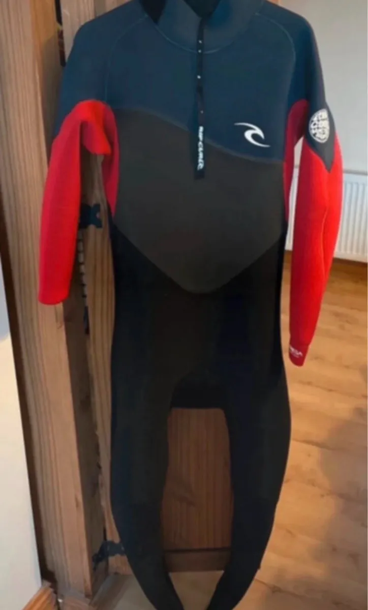 Wetsuit - Image 1