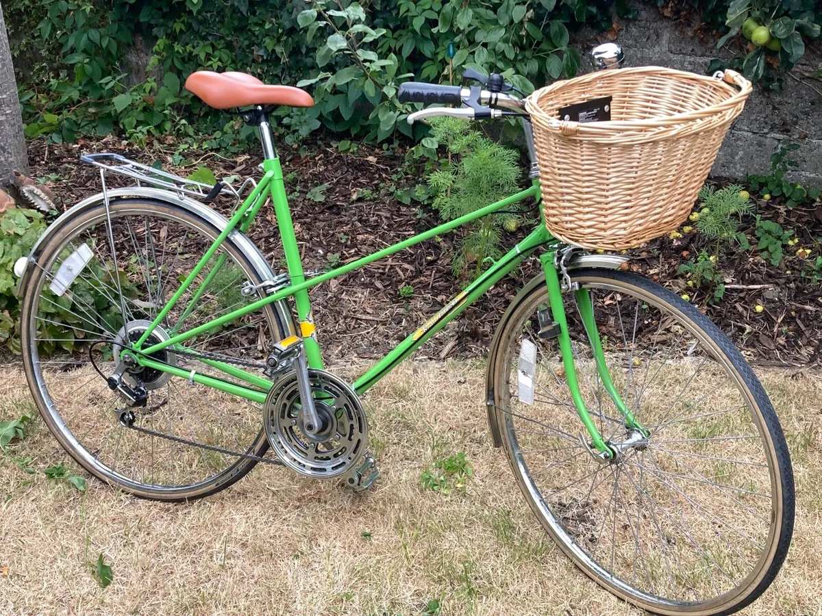Vintage Raleigh Bike - Image 1