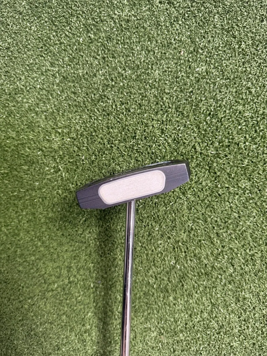 Odyssey Ai One Square 2 Square Seven Putter - Image 3