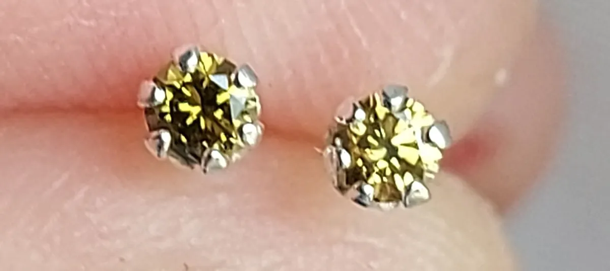 Natural Yellow Diamond 0.12ct GWLAB Certified S925 - Image 2