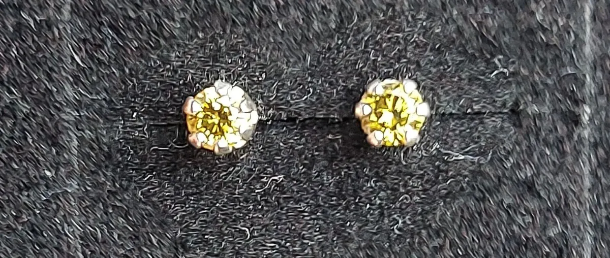 Natural Yellow Diamond 0.12ct GWLAB Certified S925 - Image 4