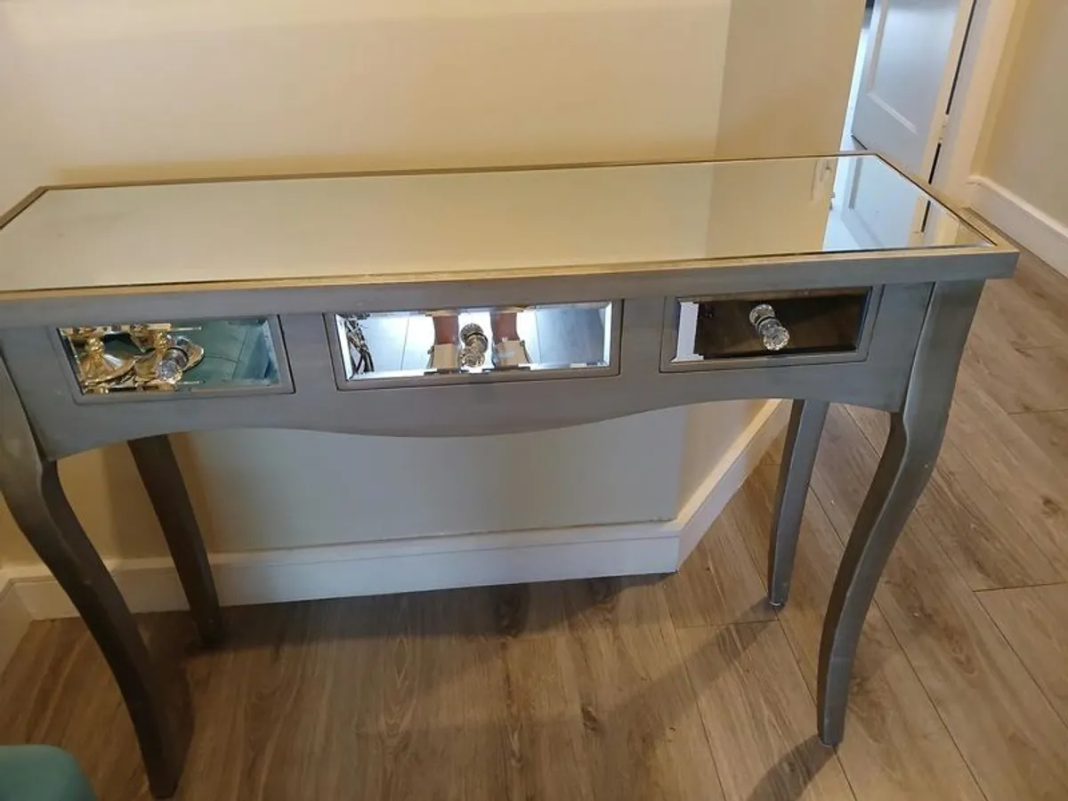 Hall console and mirrors - Image 2