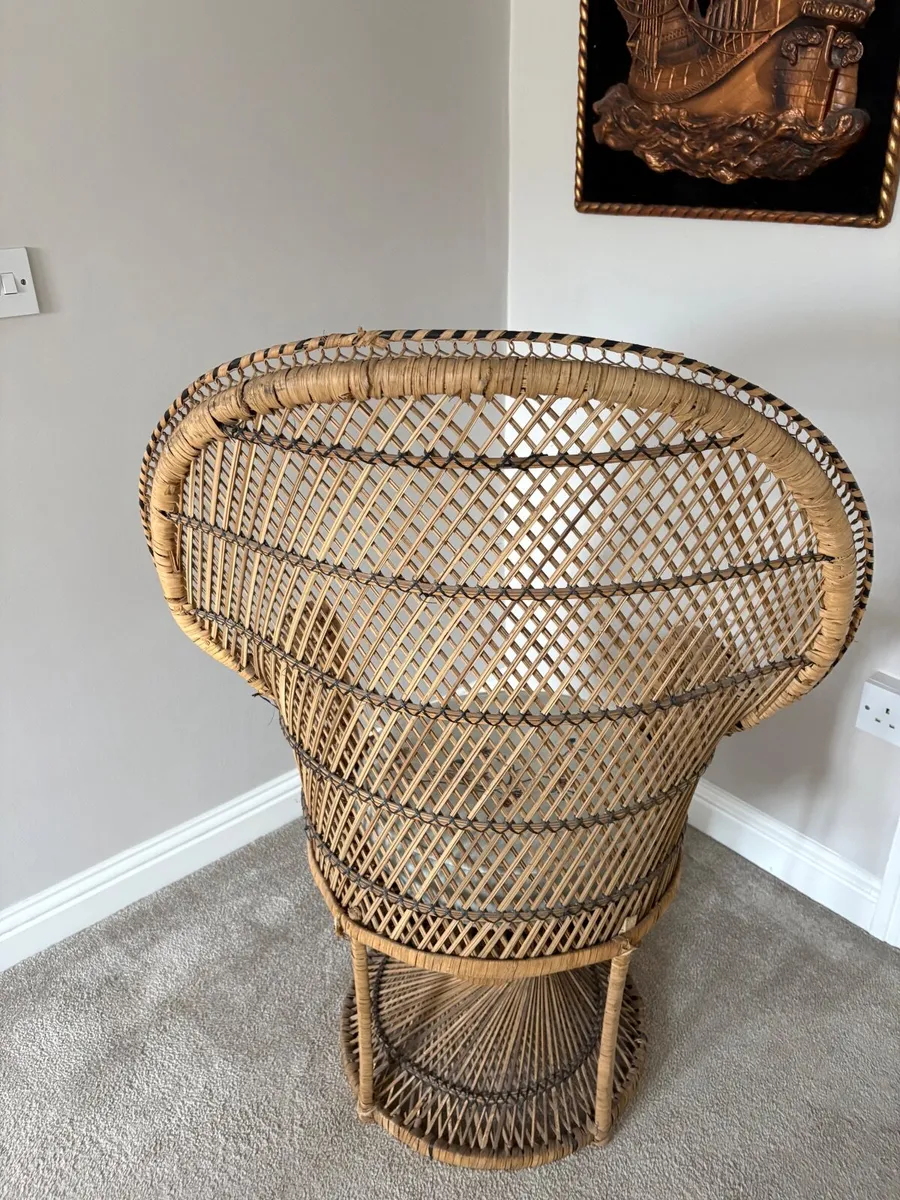 Rattan furniture - Image 2