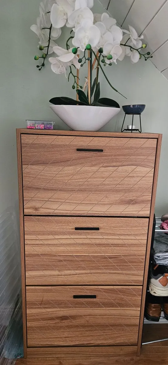 Shoe rack