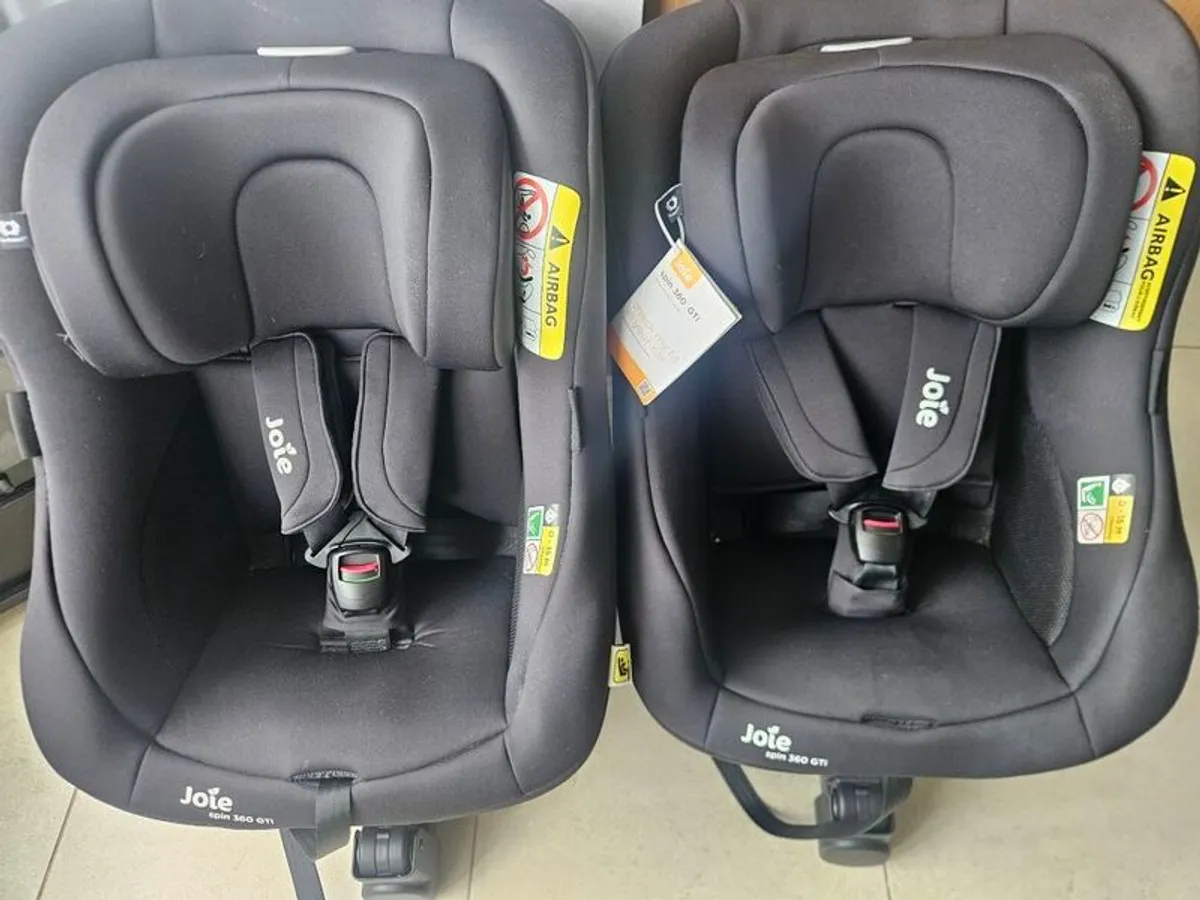 Joie car seats - Image 3