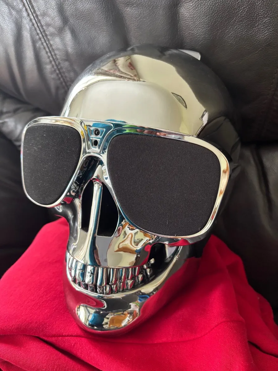Jarre Aero Skull HD+ Speaker with remote control - Image 1