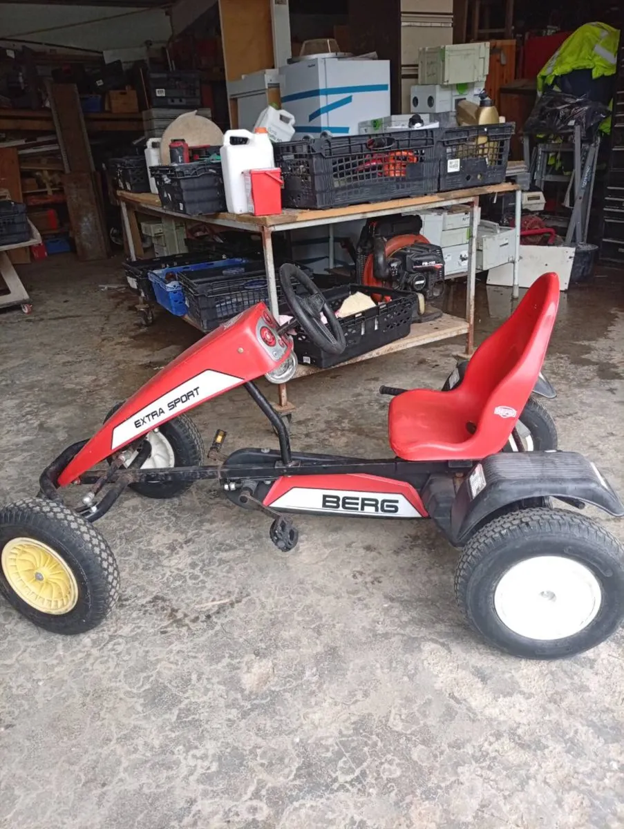 Pedal go cart - Image 1