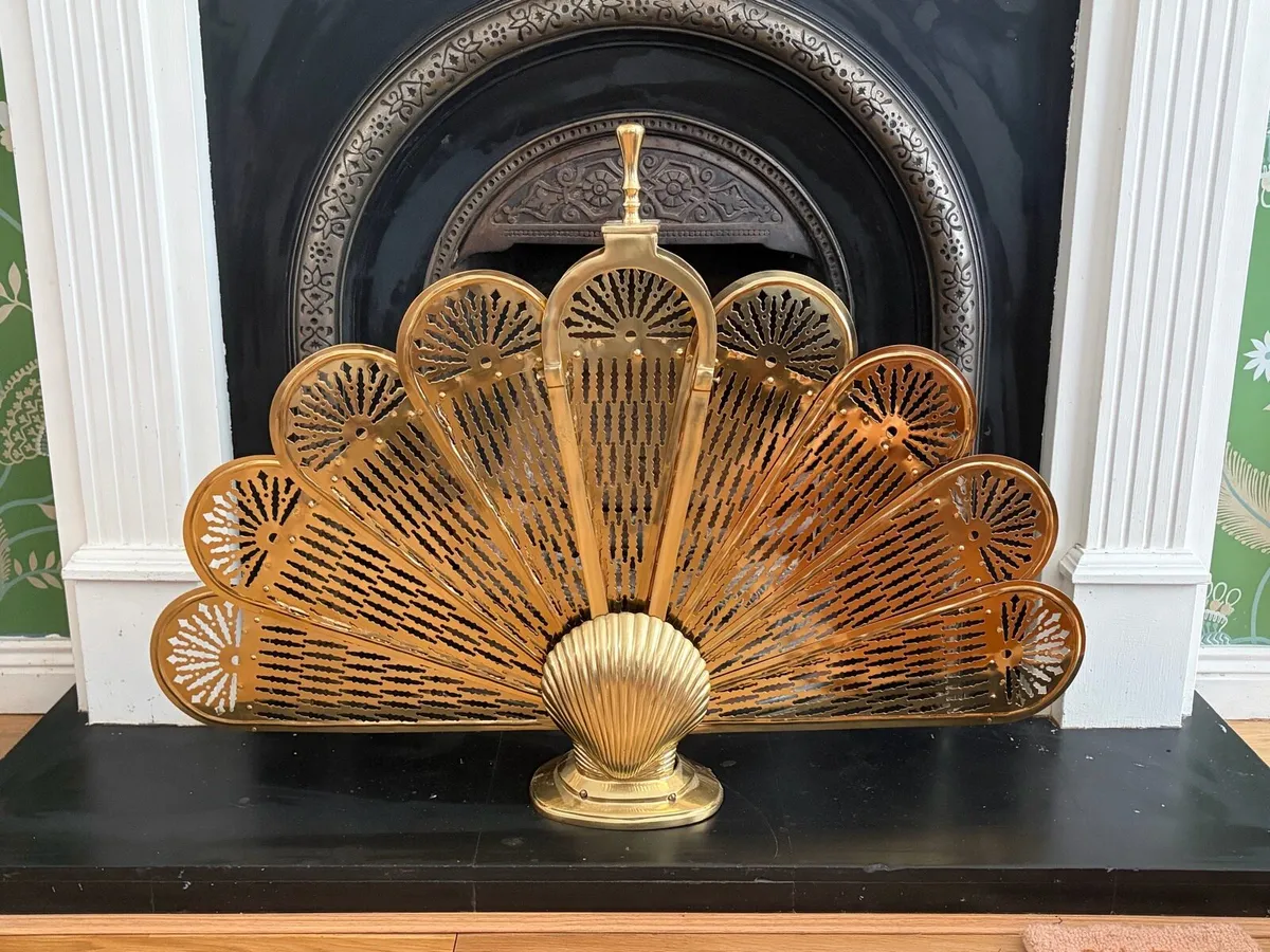 Brass Peacock fireplace Screen/Fireguard - Image 1