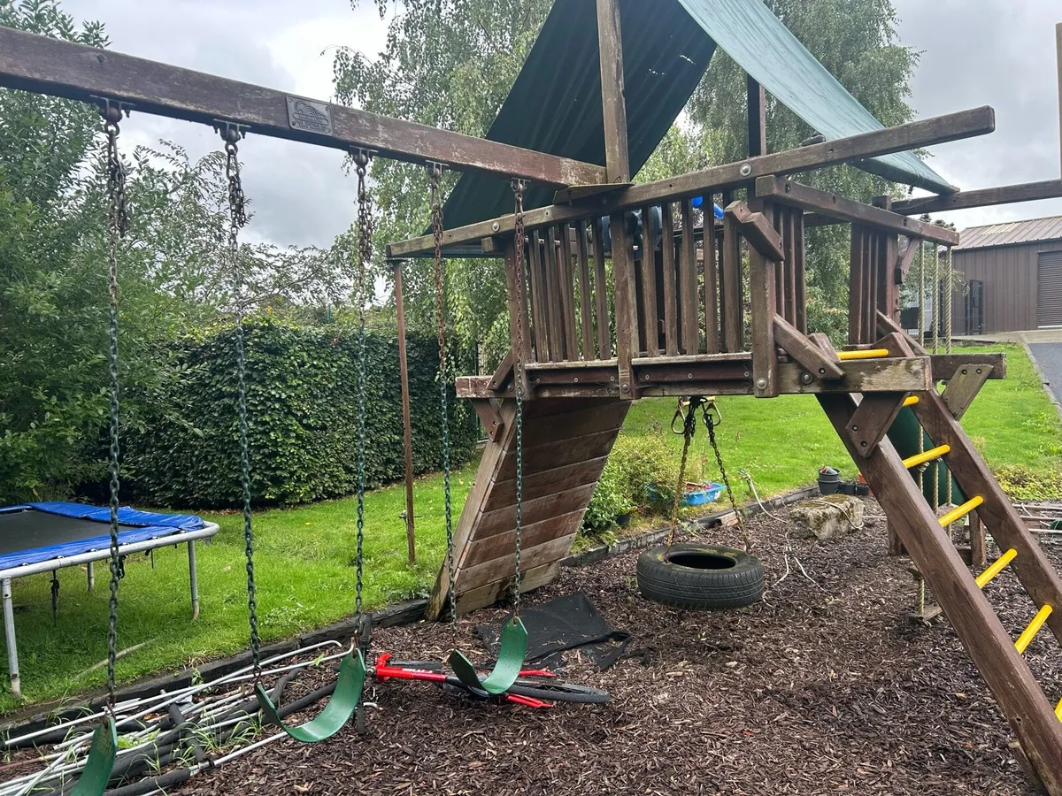 Rainbow inc. 1800 playground - Image 2