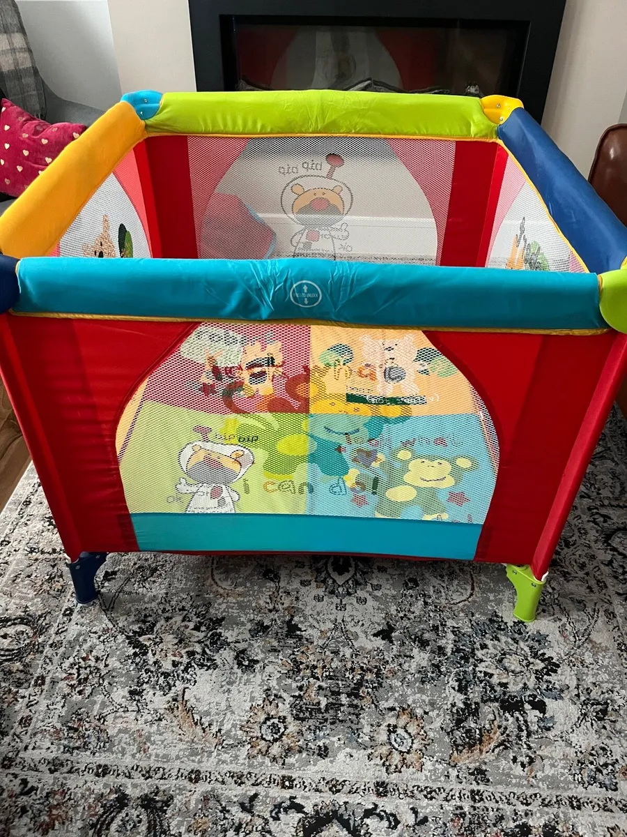 Babylo Safari Friends 2-in-1 Playpen and Travel Co - Image 1