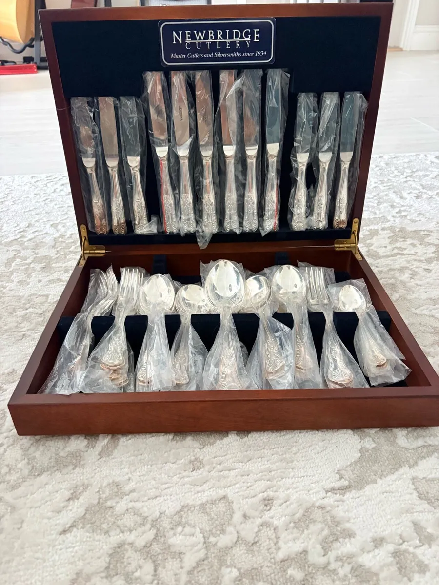 Newbridge cutlery canteen - Image 1