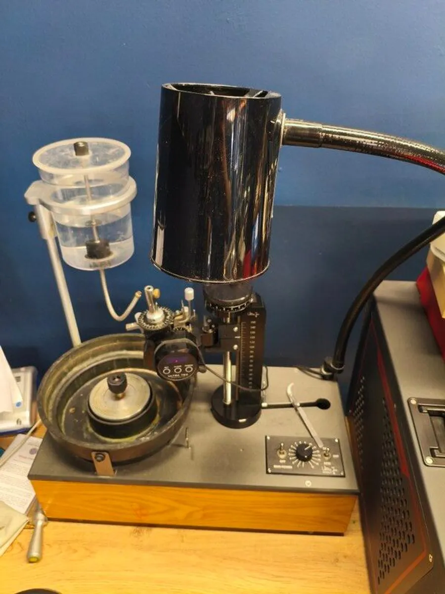 Ultratec V5 digital faceting machine - Image 2