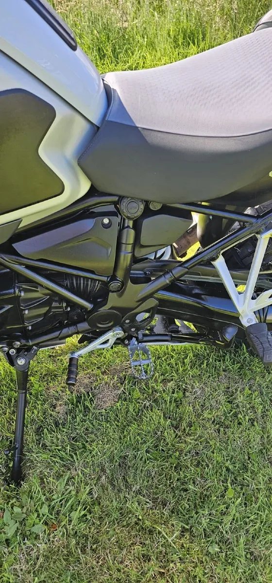 BMW R 1200 GS Adventure 2016 - Image 2