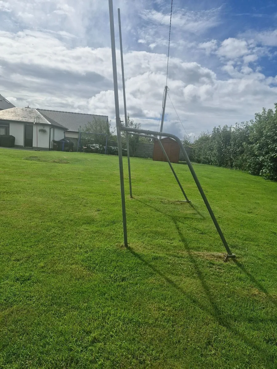 Goal posts - Image 2
