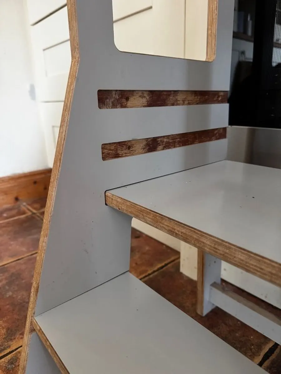 Kitchen Helper - adjustable height - Image 3