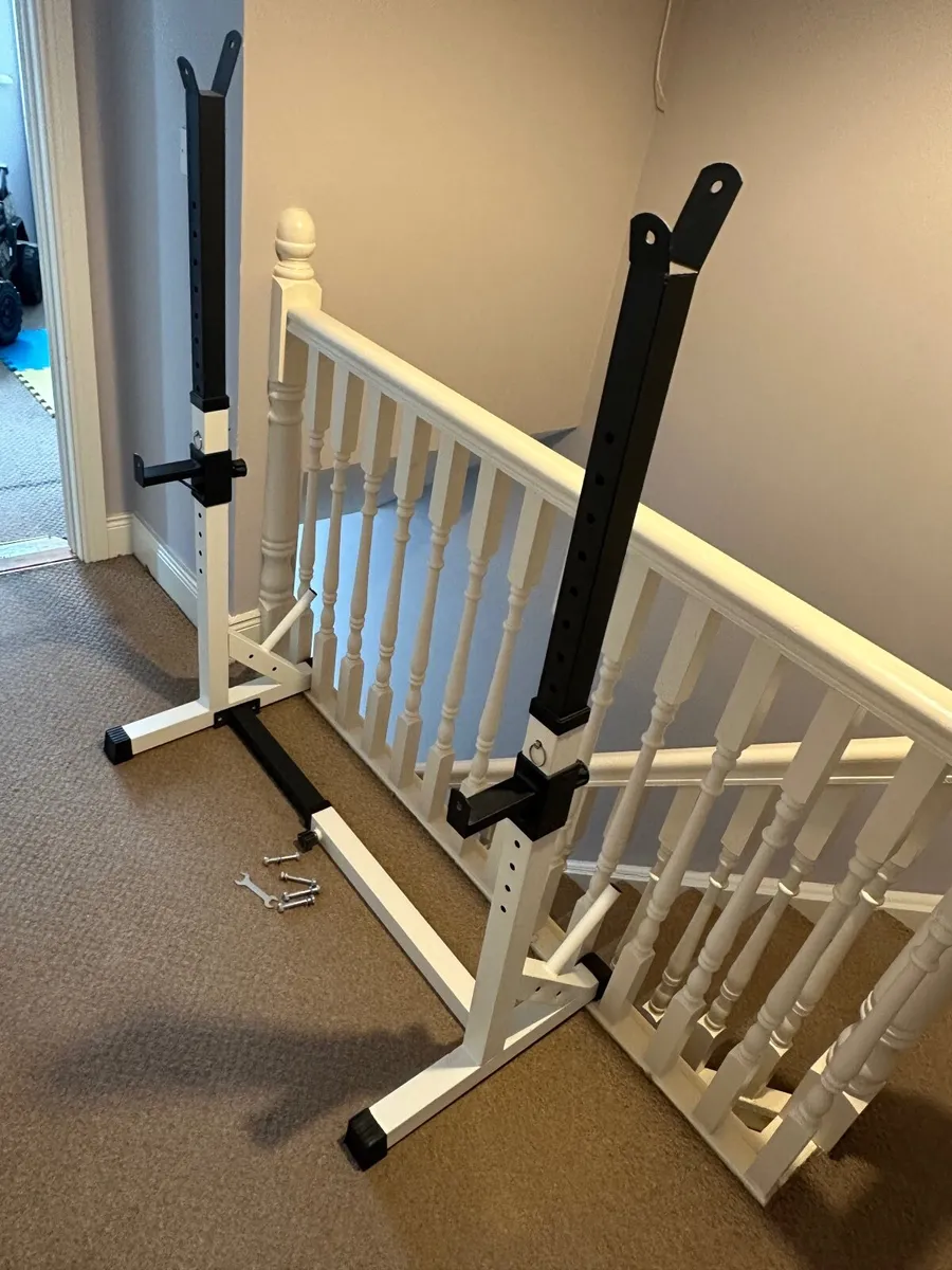 Adjustable Squat rack - Image 1
