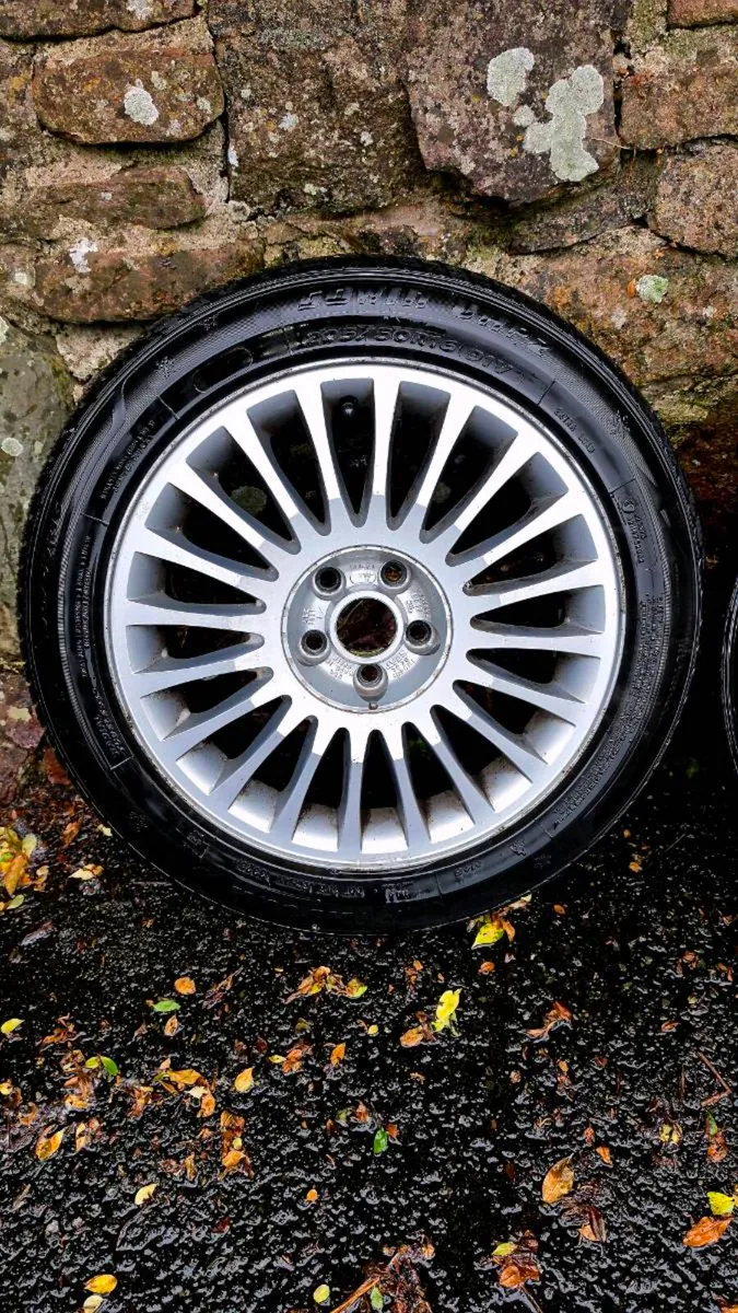 5x100 VAG Genuine Seat 16" alloy wheels - Image 2